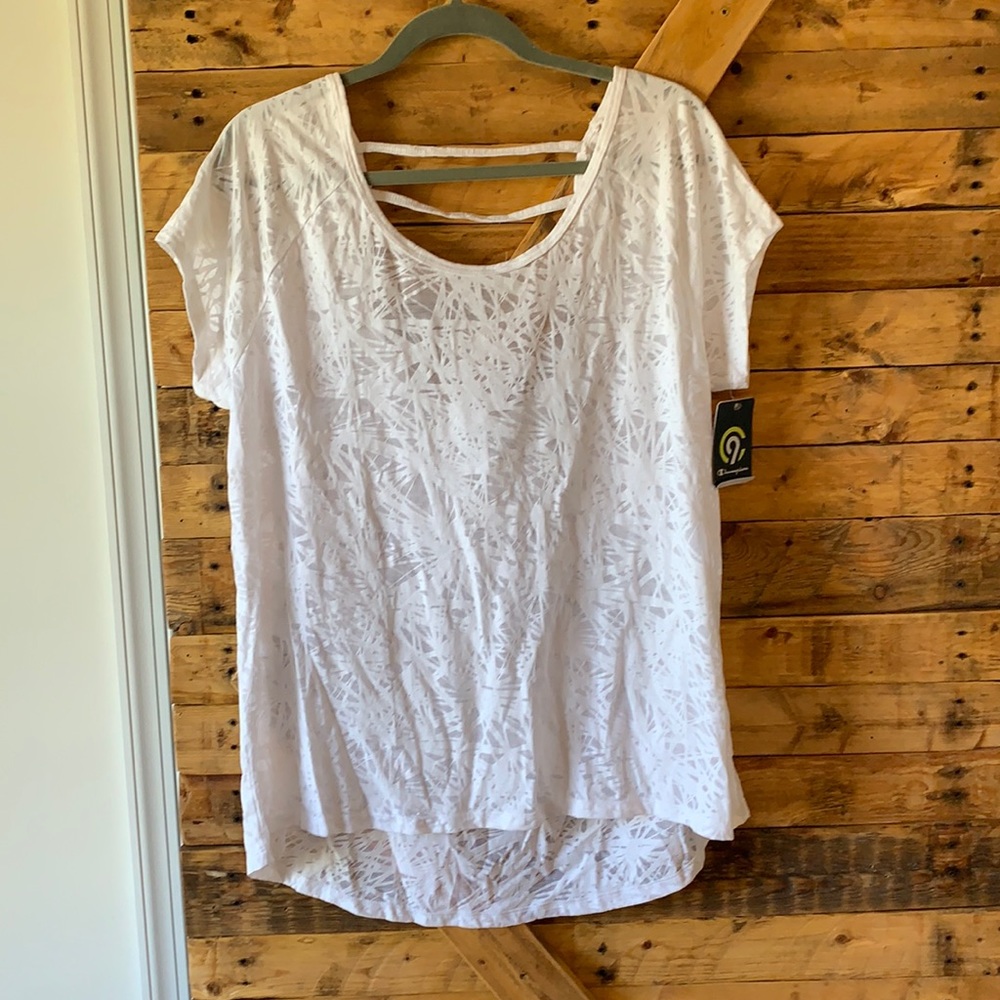 NWT CHAMPION white duo dry short sleeve stretch top